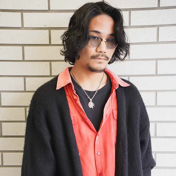 メンズパーマ×メンズブリーチ メンズヘアサロン YUIMARL SLOW 倉敷店【メンズパーマメンズブリーチ メンズヘアサロン ユイマァルスロウ クラシキテン】のスタッフ紹介。岡本 海万
