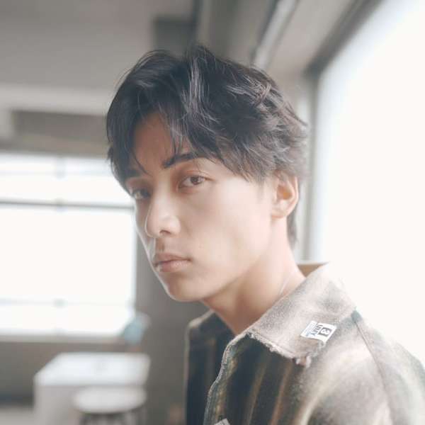 【メンズパーマ】センターパート/メンズ/メンズカット|KENJE 平塚LUSCA Smart Salon