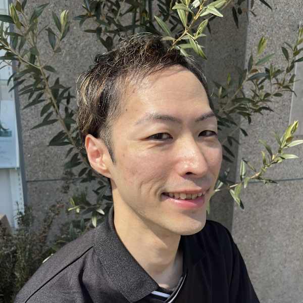 DISCO HAIR bello【ディスコヘアー ベッロ】のスタッフ紹介。YU-KI