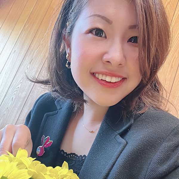 BHF BeautifulHearts【ビーエイチエフ ビューティフルハーツ】のスタッフ紹介。ソネ マナミ