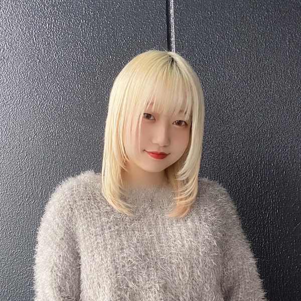 soin de brace 今里店【ソワンドゥブレスイマザトテン】のスタッフ紹介。半井 しずく