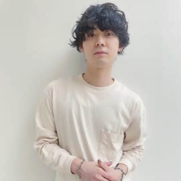GiseL【ジゼル】のスタッフ紹介。田中 佑太