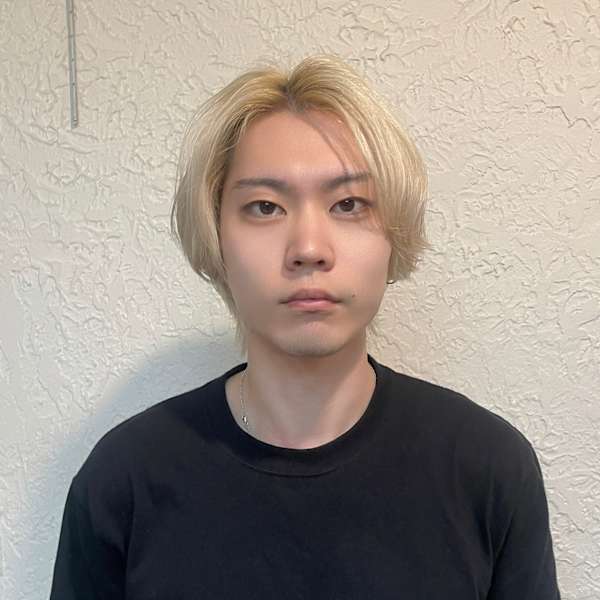 美容室アンジー 三田本店【ビヨウシツアンジーミタホンテン】のスタッフ紹介。佐原 昌樹