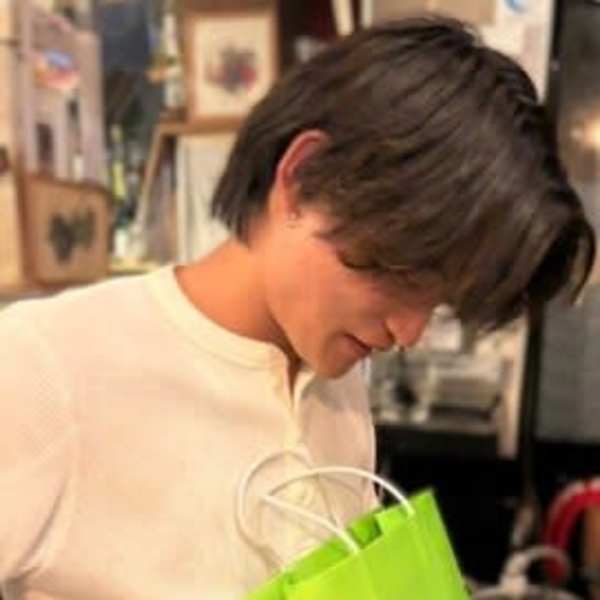 GiseL【ジゼル】のスタッフ紹介。諒 伍