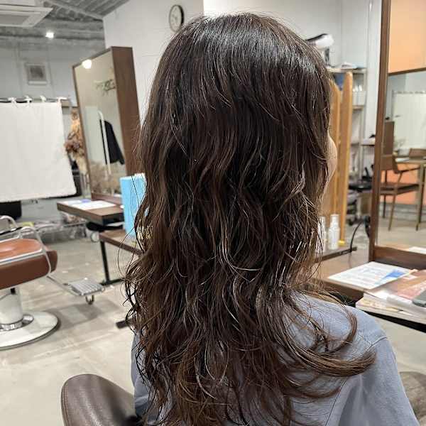 ロングラフウェーブ＊無造作パーマ|AOZORA HAIR kaminoura