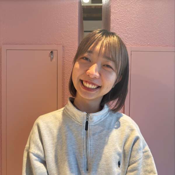 音色/merge【ネイロバイマージ】のスタッフ紹介。YUKINO