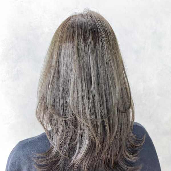ウルフレイヤーロングおくれ毛前髪カット美髪_ba546211
