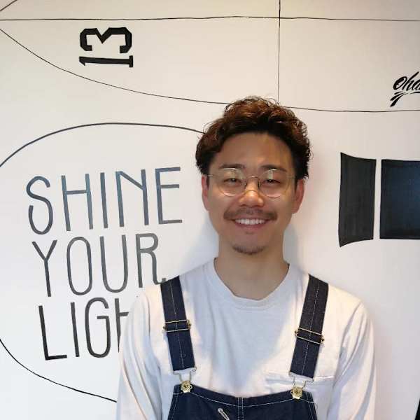 hair house ohana【ヘアー ハウス オハナ】【ヘアー ハウス オハナ】のスタッフ紹介。清水 悠