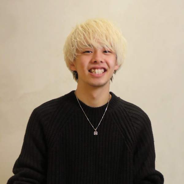 Ulu by ohana【ウル バイ オハナ】【ウル バイ オハナ】のスタッフ紹介。岩川 颯太
