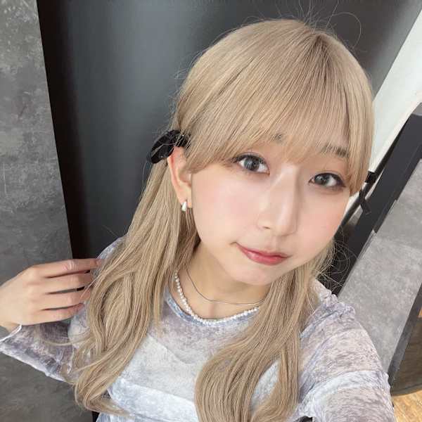LIPPS hair Ray GINZA【リップスヘアー】【リップス ヘアー レイ ギンザ】のスタッフ紹介。咲花