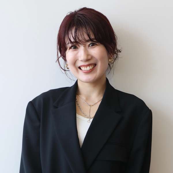 CLEO hair international パセーラ店【クレオヘアインターナショナル パセーラテン】のスタッフ紹介。平原 佳奈(カット不可)