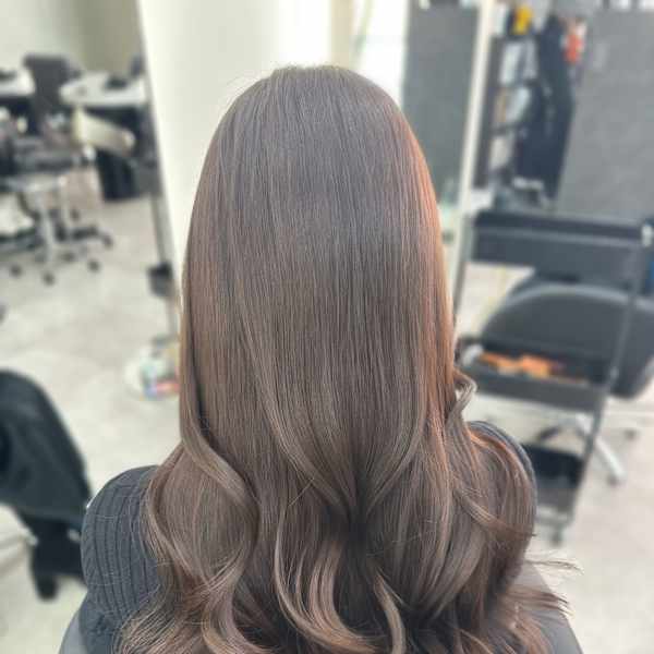 透明感たっぷりブラウンカラー♪