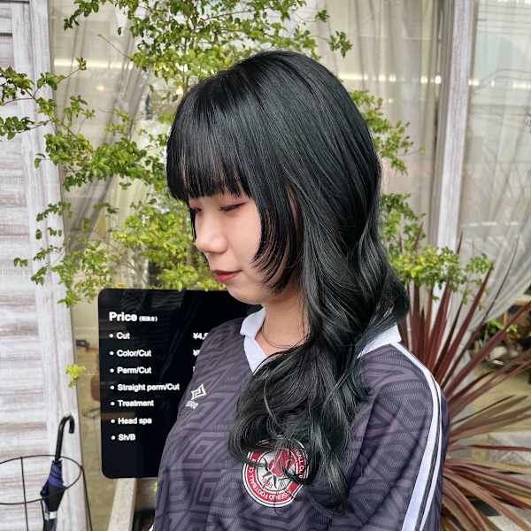 レイヤーカット/艶感カラー