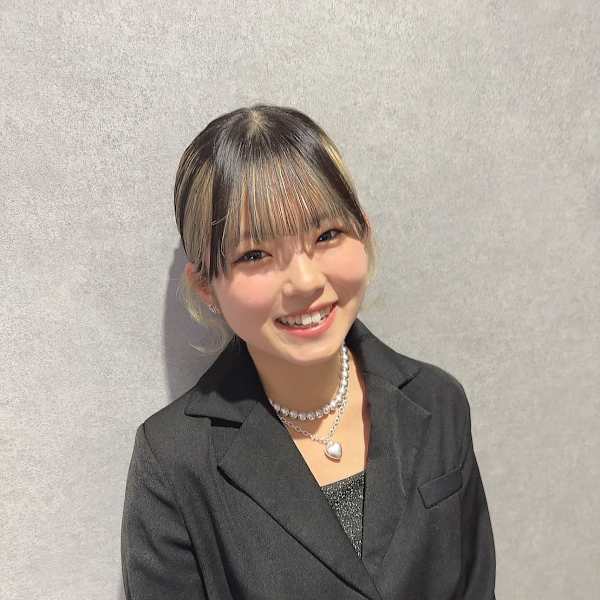 HAIR & MAKE EARTH クロスガーデン川崎店【ヘアメイクアース クロスガーデンカワサキテン】のスタッフ紹介。加藤沙梨