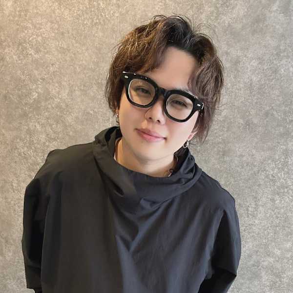 hair salon chic.【ヘアーサロンシック】のスタッフ紹介。i n o