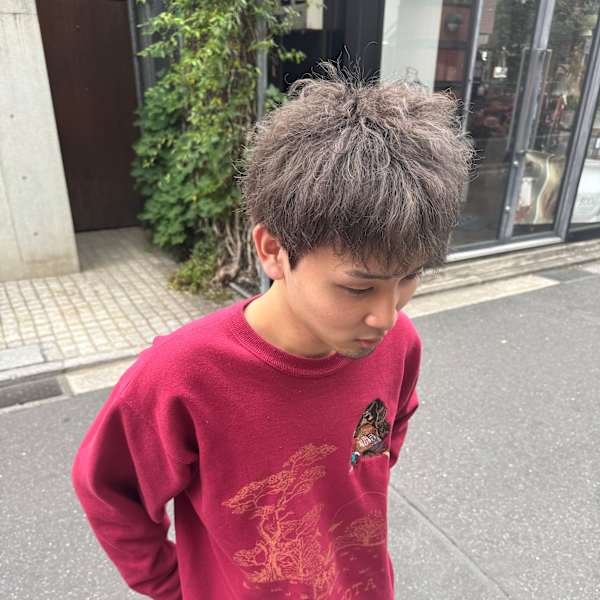 EARTH/E 吉祥寺店【アース エレガンス キチジョウジテン】のスタッフ紹介。YUUKI
