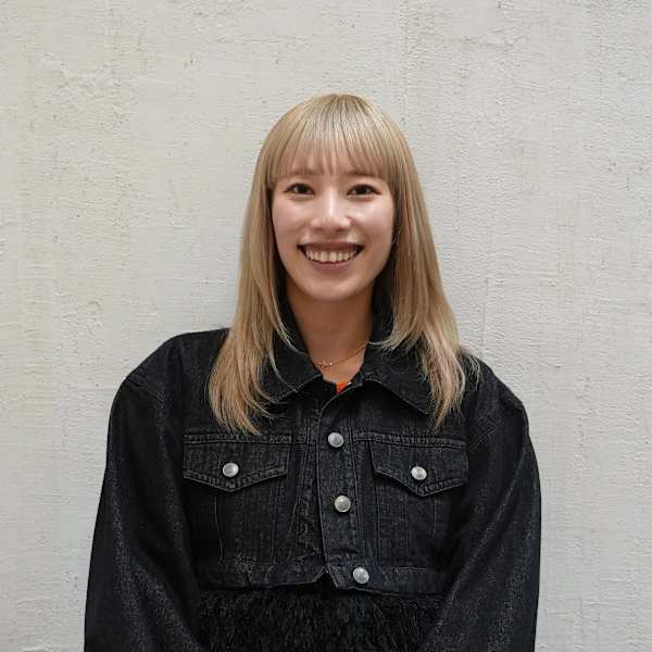 TAP covo【タップコーヴォ】のスタッフ紹介。lisa ヘアメイク