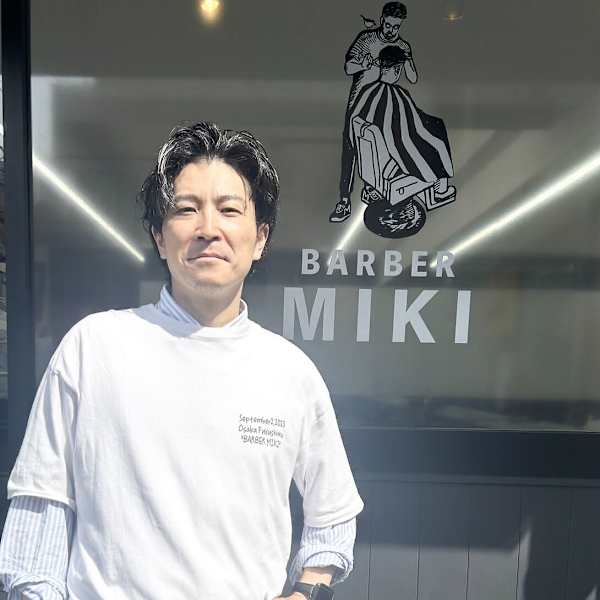 BARBER MIKI 塚本【バーバー ミキ ツカモト】のスタッフ紹介。BARBERYUSUKE