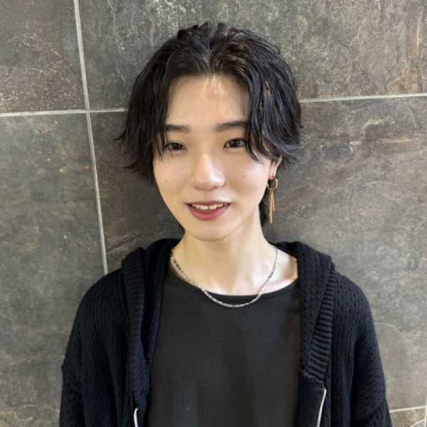 Lond Loire 門前仲町【ロンド ロワール】【ロンド ロワール】のスタッフ紹介。KOSEI 