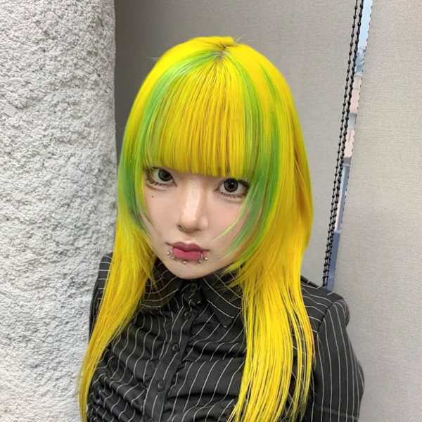 セクションカラー　デザインカラー　ハイトーン　原宿/表参道