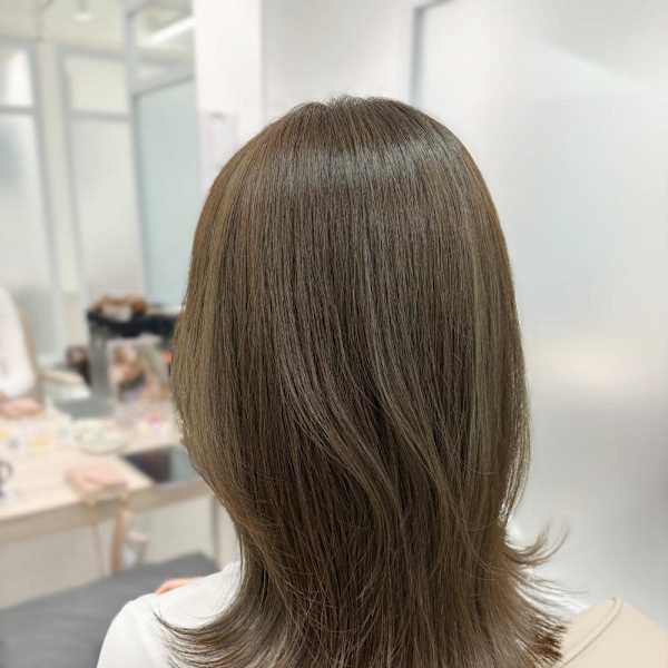 オリーブベージュ*