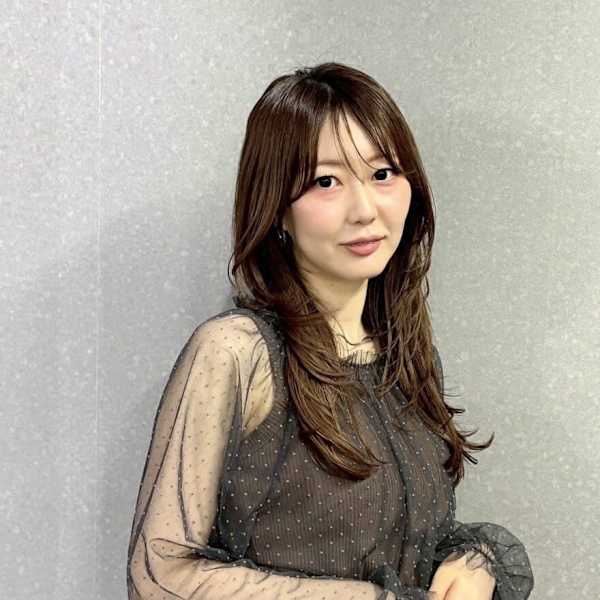 est-r.Fukuoka【福岡博多店】【エストアールフクオカ フクオカハカタテン】のスタッフ紹介。Ayaka