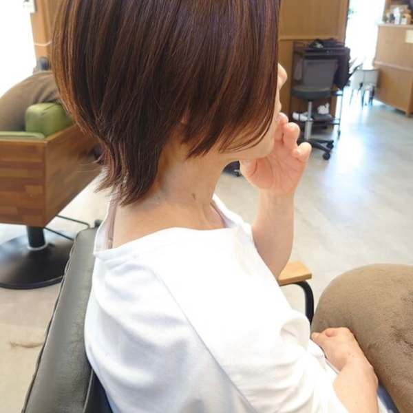 脱・白髪染めショートウルフ