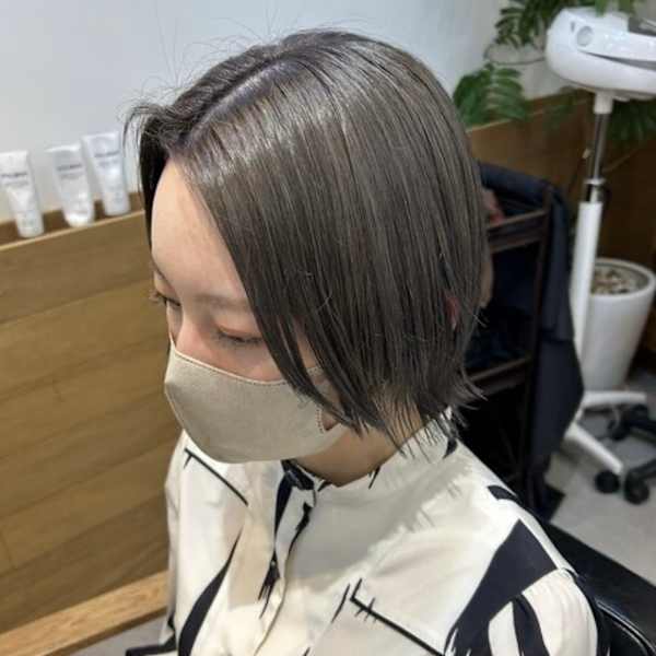 グレージュヘア