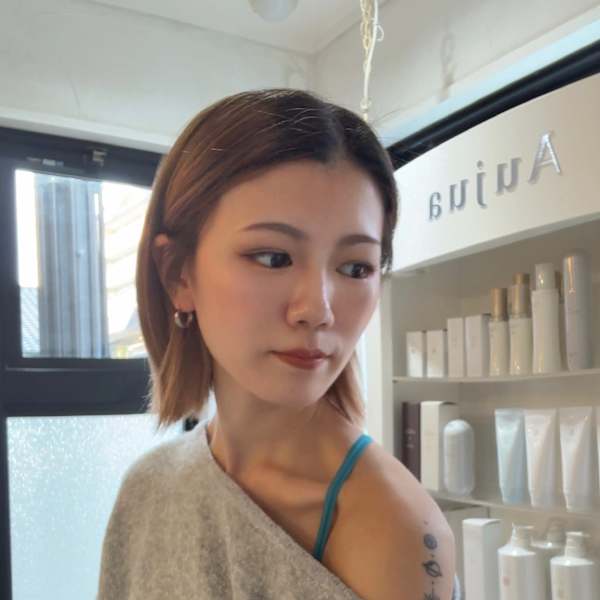 uit【ユイト】のスタッフ紹介。柏原 涼子