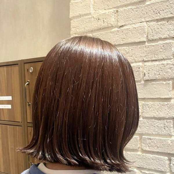 【ヘアジュレドゥ 安江】ぱつっとボブ