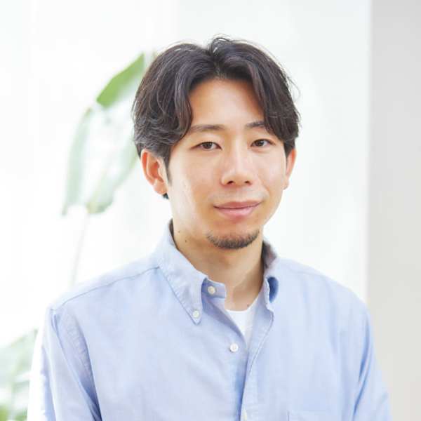 brisa 【ブリッサ】【ブリッサ】のスタッフ紹介。川俣 良輔