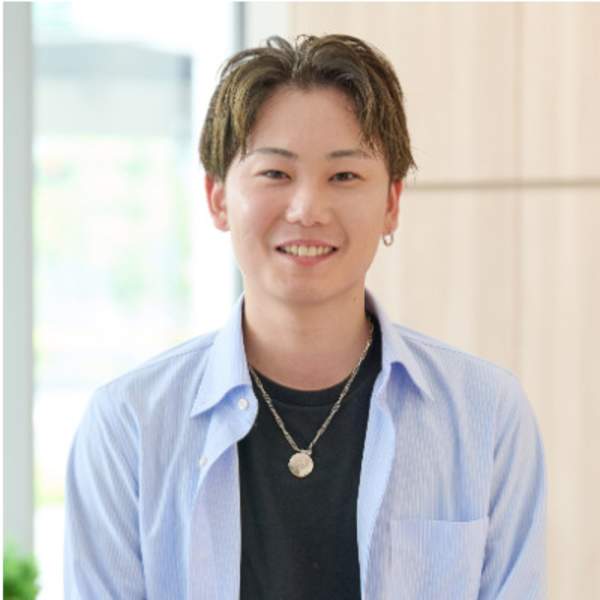ヘアーカッティングガーデン ジャック・モアザン 横浜店【ジャックモアザン】のスタッフ紹介。米園 和矢