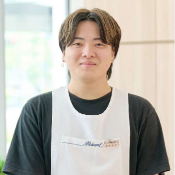 ヘアーカッティングガーデン ジャック・モアザン 横浜店【ジャックモアザン】のスタッフ紹介。本村　誓司