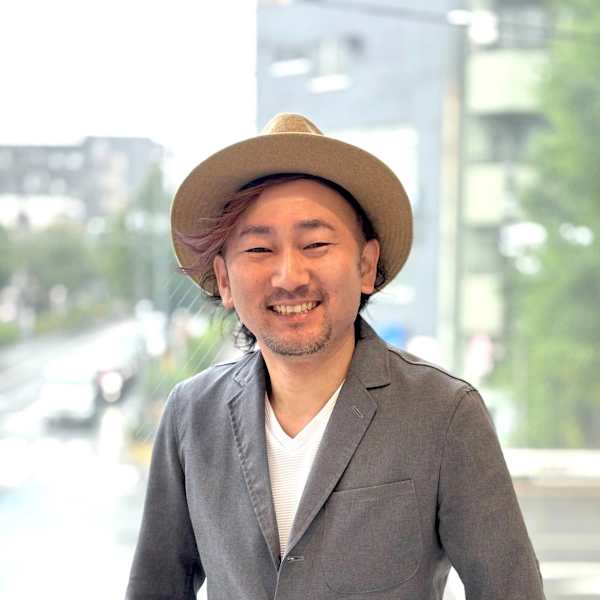 ZA/ZA 新高円寺【ザザ シンコウエンジ】のスタッフ紹介。岩崎 千里