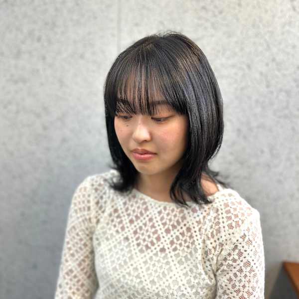 大人可愛いナチュラル外ハネレイヤーボブ