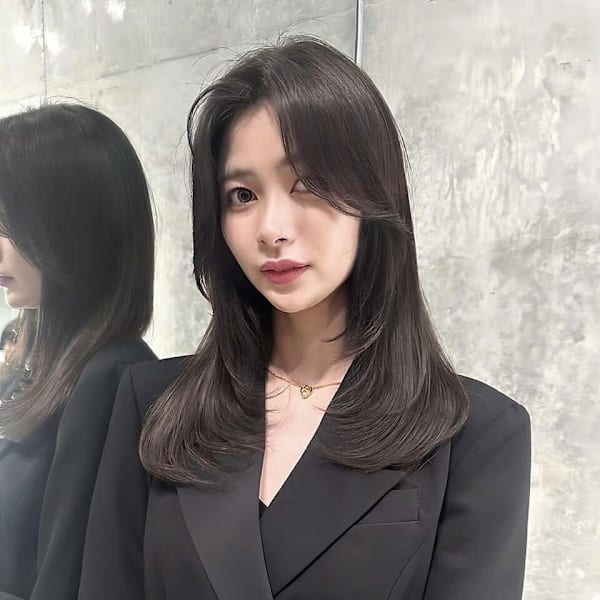 髪質改善*ミニウルフレイヤーセミロング*美髪【Zina神南】