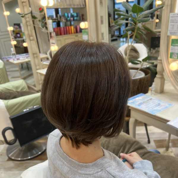 crop es湘南辻堂　yuuka☆ショートボブ×白髪ぼかし|crop-es湘南辻堂