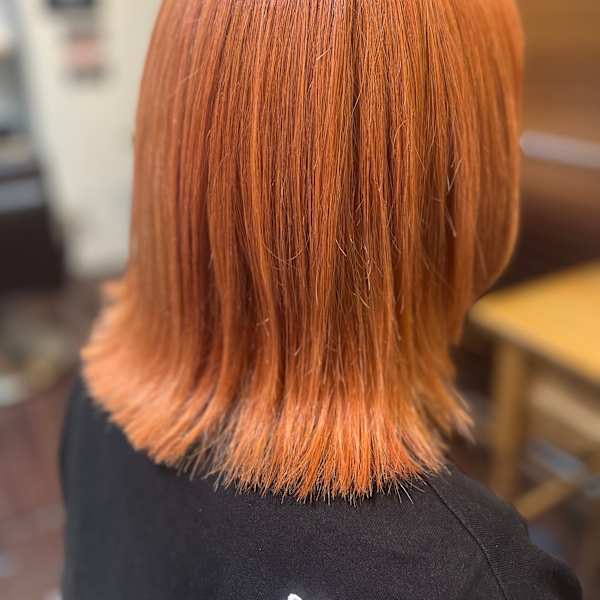 オレンジ切りっぱなしボブ