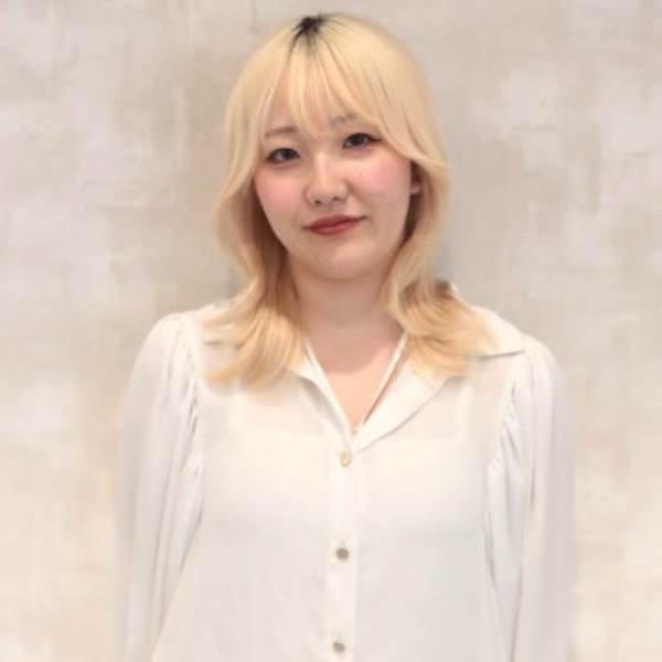 CAPA central 天神・大名店【キャパ セントラル テンジン ダイミョウテン】のスタッフ紹介。池渕 夏美