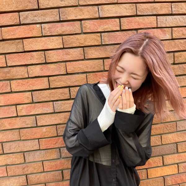 'BEBE【ベベ】のスタッフ紹介。CHISATO