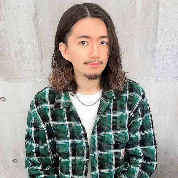 amule hair eta【アムレヘアエタ】のスタッフ紹介。KOSUKE