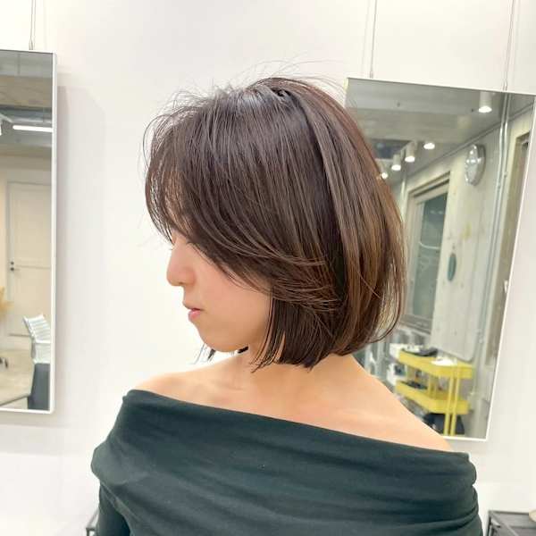 顔まわりレイヤーボブ・イルミナカラー/髪質改善トリートメント|newi hau’oli 札幌駅前店