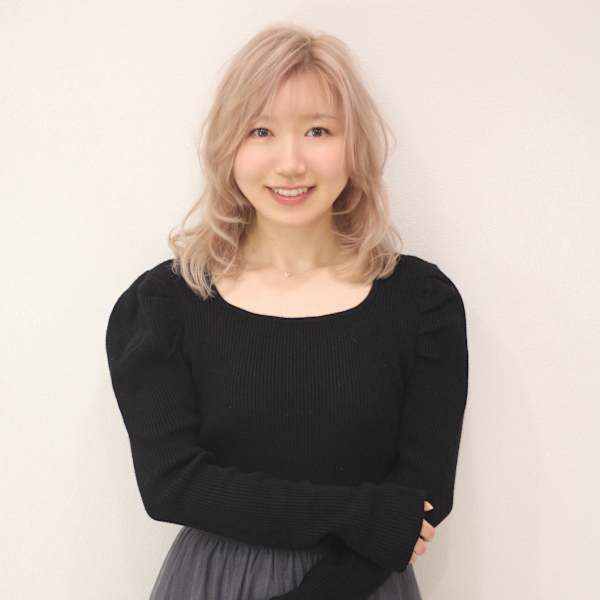 Ash 桜新町店【アッシュサクラシンマチテン】のスタッフ紹介。徳久 真紀