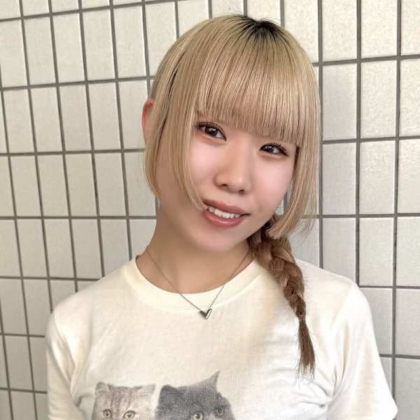 アイブロウサロン i'm 登戸店【眉毛専門店】【アイブロウサロン アイム ノボリトテン マユゲセンモンテン】のスタッフ紹介。マナミ