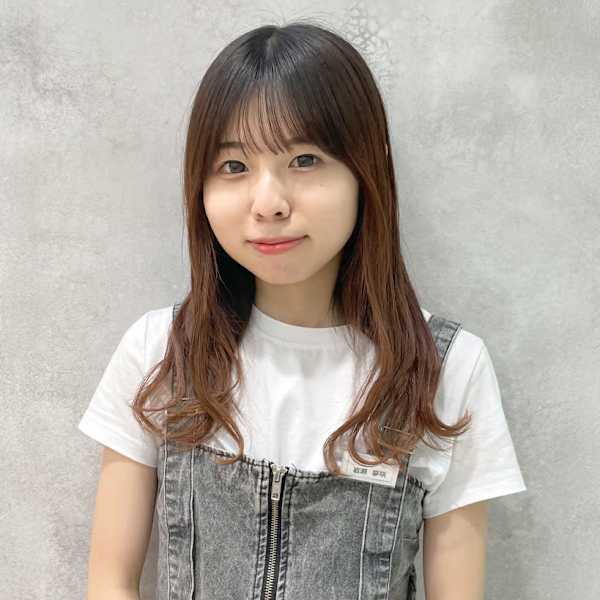 ヘアーサロン ソシエ 海老名店【ヘアーサロン ソシエ エビナテン】のスタッフ紹介。岩瀬 夢咲