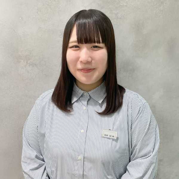 ヘアーサロン ソシエ 海老名店【ヘアーサロン ソシエ エビナテン】のスタッフ紹介。石井 なつみ