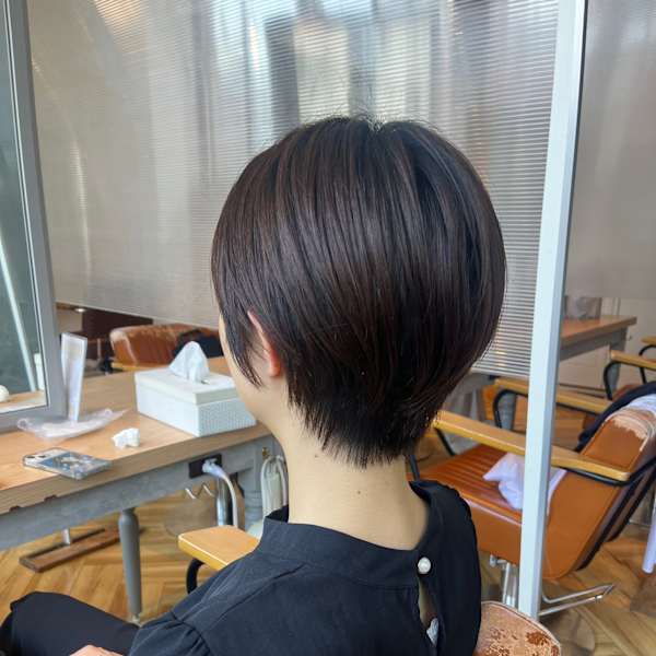 まとまりやすいショートヘア！