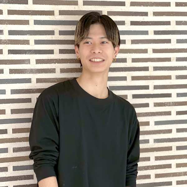 ヘアーサロン ソシエ 上大岡店【ヘアーサロン ソシエ カミオオオカテン】のスタッフ紹介。松下 拓人