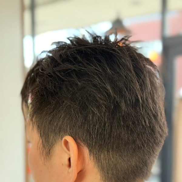 ソフトモヒカン|HAIRS DESIREE