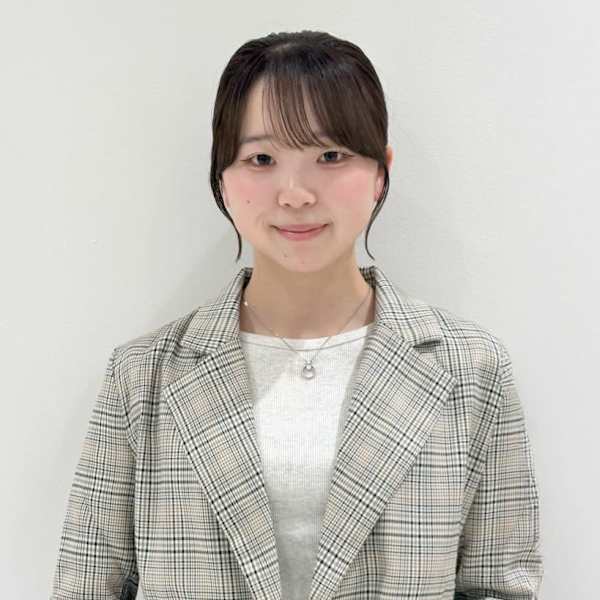 ヘアーサロン ソシエ 本厚木店【ソシエ】のスタッフ紹介。佐々木 芽生